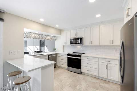 1334 Vesper Dr, Fort Myers FL - photo 13 of 33