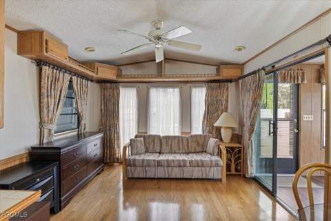 211 Sojourn Dr, North Fort Myers FL - photo 8 of 28