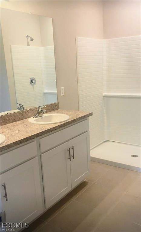 4 bedroom SingleFamilyResidence at 20600 Charles St, Alva, Alva — photo 4