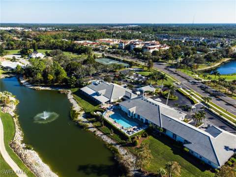 6945 Dennis Cir I-107, Naples FL - photo 9 of 32