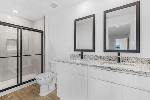 827 Rue Labeau Cir, Fort Myers FL - photo 12 of 16