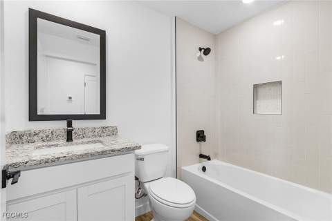 827 Rue Labeau Cir, Fort Myers FL - photo 16 of 16