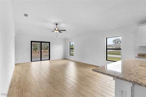 827 Rue Labeau Cir, Fort Myers FL - photo 9 of 16