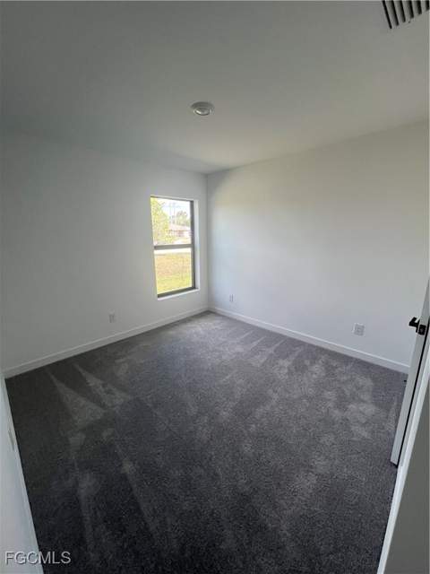 134 Zobora Cir, Fort Myers FL - photo 9 of 22
