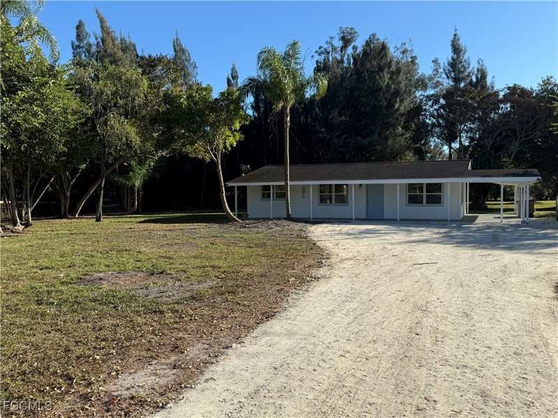 3 bedroom SingleFamilyResidence at 17770 Palm Beach Blvd, Alva, Alva — photo 1