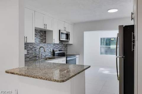 17770 Palm Beach Blvd, Alva FL - photo 19 of 32