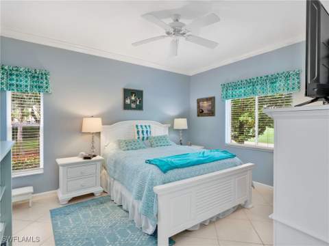 725 Saratoga Cir A101, Naples FL - photo 18 of 49