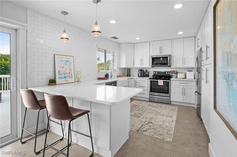 3 bedroom SingleFamilyResidence at 474 Lake Murex Cir, Lake Murex, Sanibel — photo 3