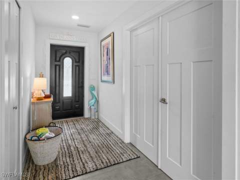 474 Lake Murex Cir, Sanibel FL - photo 8 of 34