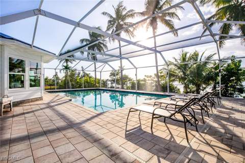 12201 Shoreview Dr, Matlacha FL - photo 11 of 45