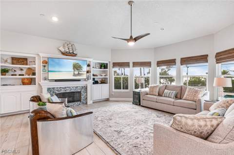 12201 Shoreview Dr, Matlacha FL - photo 15 of 45