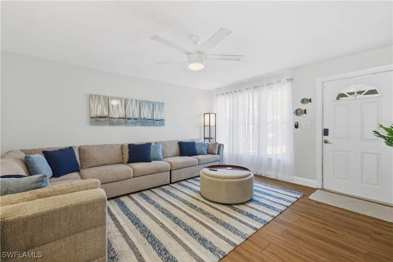 3 bedroom SingleFamilyResidence at 4690 Parrot Ave, Flamingo Estates, Naples — photo 4