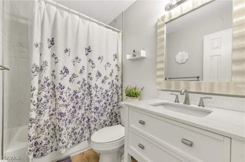 4251 Island Cir 7, Fort Myers FL - photo 17 of 32