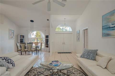 2121 SE 5th Ct, Cape Coral FL - photo 7 of 31