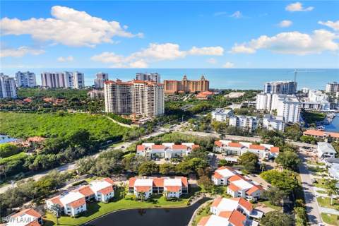 592 Beachwalk Cir N102, Naples FL - photo 23 of 34
