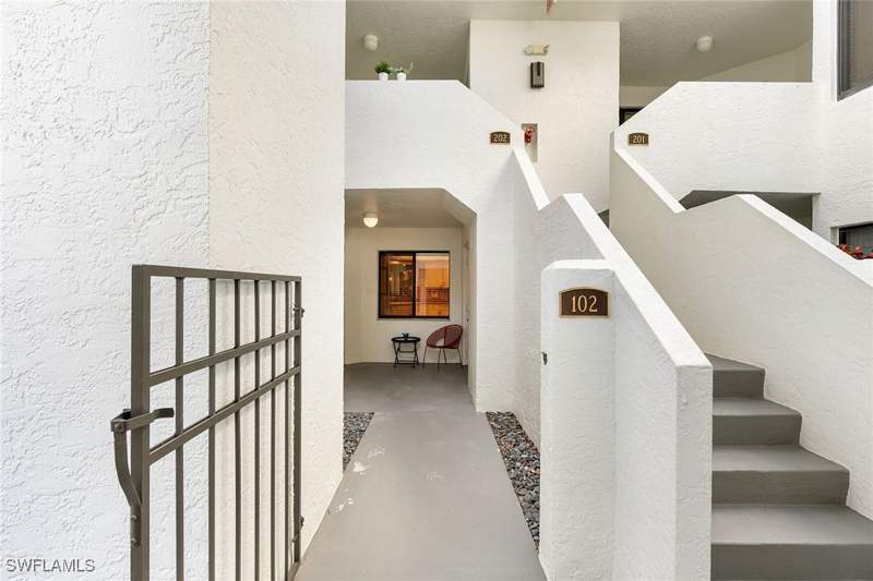 3 bedroom Condominium at 592 Beachwalk Cir N102, Beachwalk Gardens, Naples — photo 4
