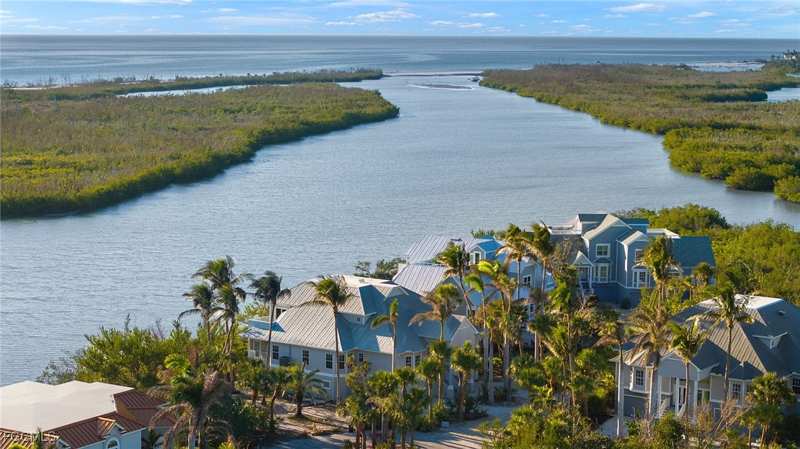 3 bedroom Duplex at 5423 Shearwater Dr, Herons Landings II, Sanibel — photo 1