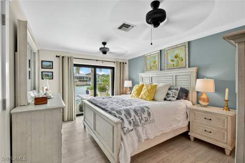 190 Tahiti Cir, Naples FL - photo 16 of 33