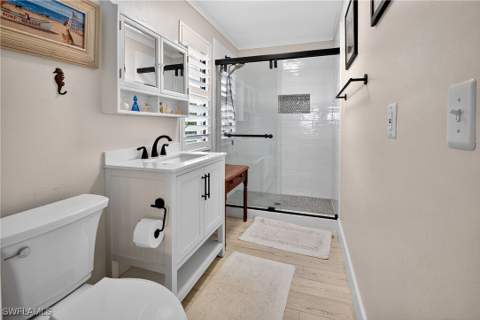 190 Tahiti Cir, Naples FL - photo 17 of 33