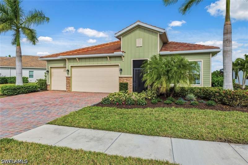 3 bedroom SingleFamilyResidence at 14685 Kelson Cir, Sutton Cay, Naples — photo 2