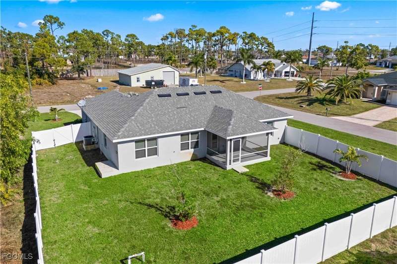 4 bedroom SingleFamilyResidence at 2432 NW 22nd Ter, Cape Coral, Cape Coral — photo 3