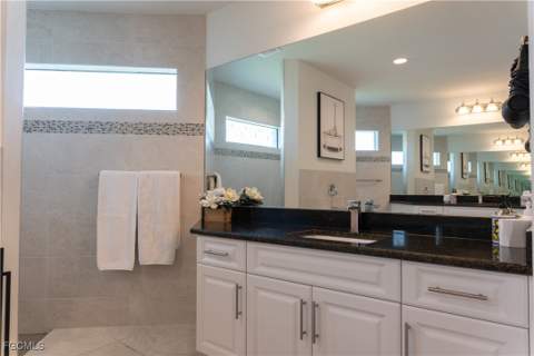 3318 SW 8th Pl, Cape Coral FL - photo 15 of 44