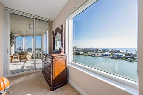 4192 Bay Beach Ln 881, Fort Myers Beach FL - photo 21 of 40