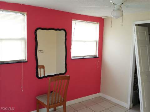 950 Lakeview Dr, North Fort Myers FL - photo 12 of 42