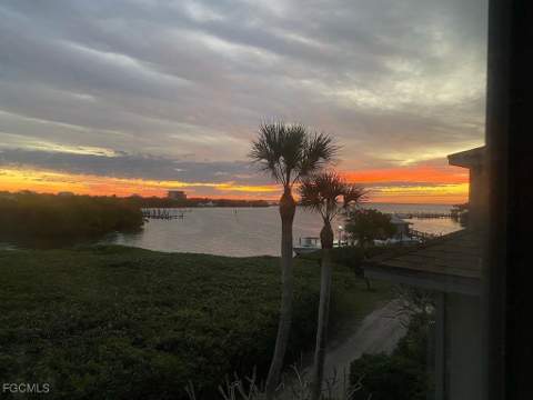 370 Townhouse Lane 61, Upper Captiva FL - photo 24 of 35