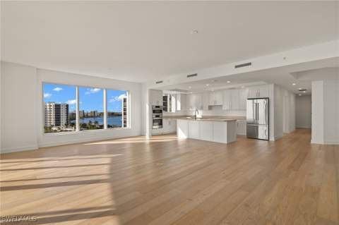 4142 Bay Beach Ln 806, Fort Myers Beach FL - photo 8 of 49
