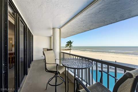 2378 Gulf Shore Blvd N 303, Naples FL - photo 24 of 39