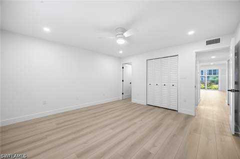 333 Harbour Dr 109, Naples FL - photo 20 of 37