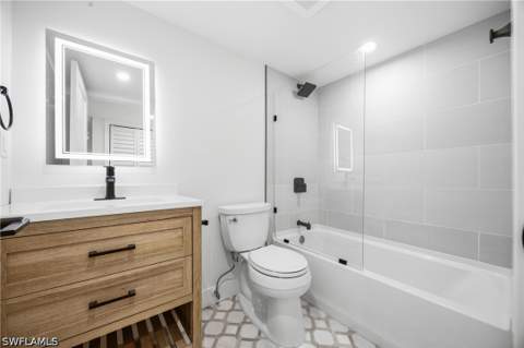 333 Harbour Dr 109, Naples FL - photo 24 of 37