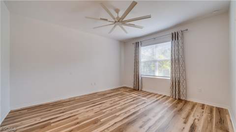 18512 Marlin Kite Ln, North Fort Myers FL - photo 10 of 37