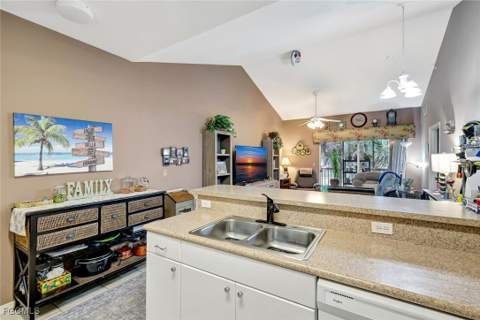 950 Hancock Creek South Blvd 524, Cape Coral FL - photo 9 of 23