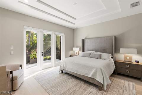 2036 Cambridge Park Dr, Naples FL - photo 19 of 42