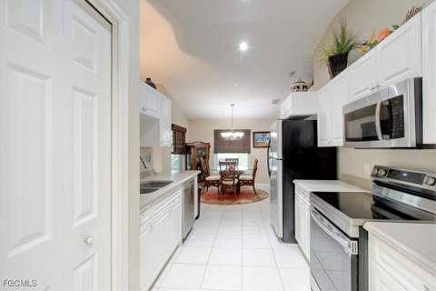 2723 Van Buren Pkwy, Cape Coral FL - photo 12 of 49