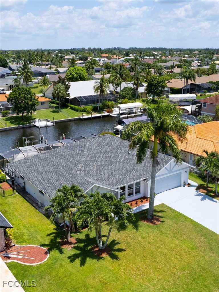 5 bedroom SingleFamilyResidence at 5233 SW 11th Ct, Cape Coral, Cape Coral — photo 1