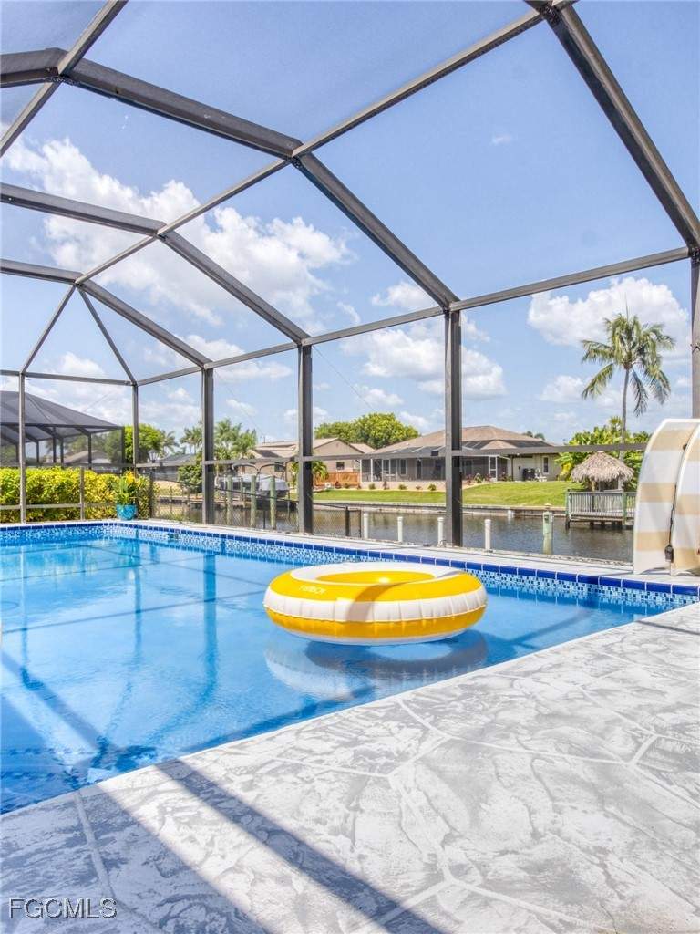 5 bedroom SingleFamilyResidence at 5233 SW 11th Ct, Cape Coral, Cape Coral — photo 3