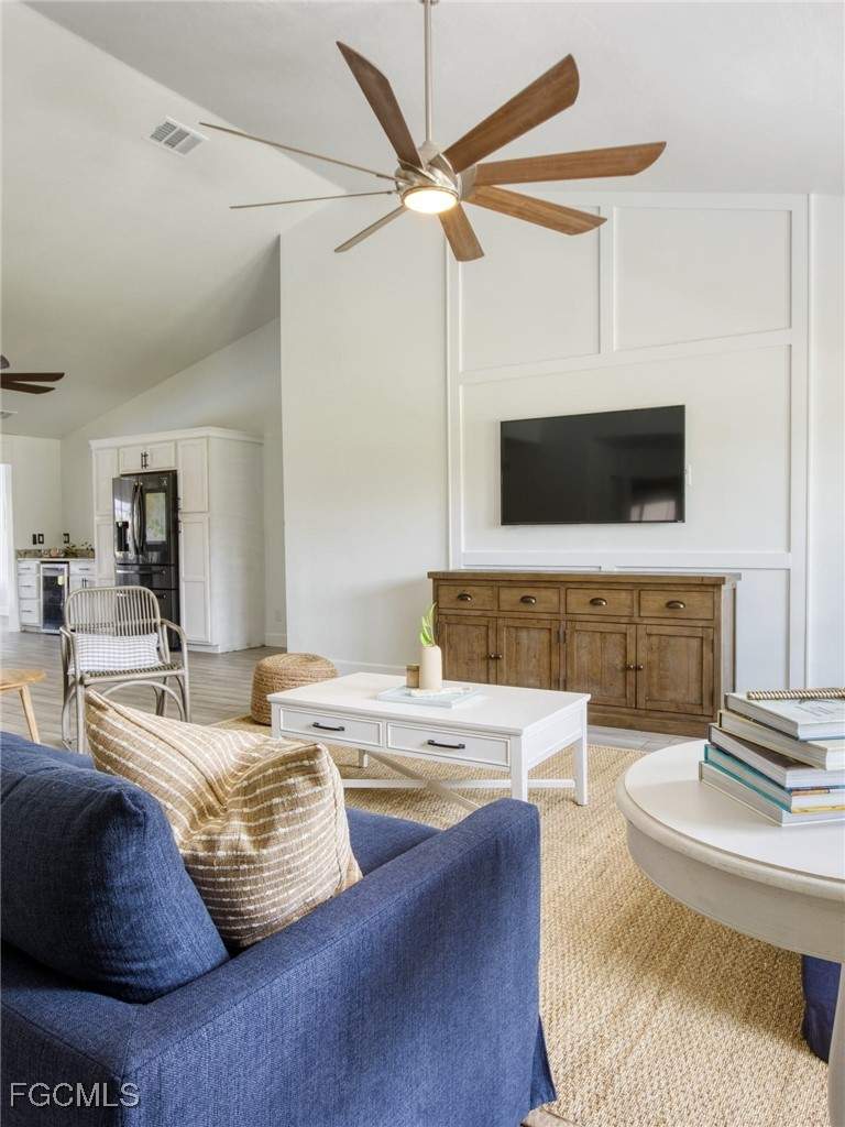 5 bedroom SingleFamilyResidence at 5233 SW 11th Ct, Cape Coral, Cape Coral — photo 5