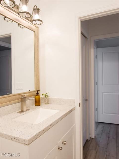 5233 SW 11th Ct, Cape Coral FL - photo 7 of 30