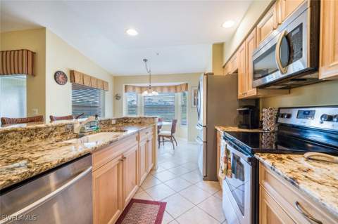 7635 Arbor Lakes Ct 2423, Naples FL - photo 11 of 50