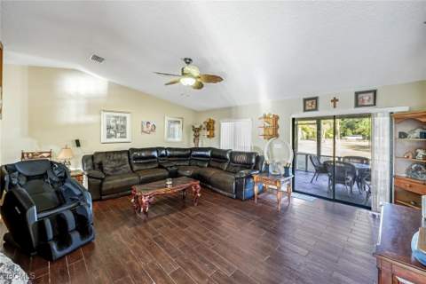 16321 Slater Rd, North Fort Myers FL - photo 6 of 50