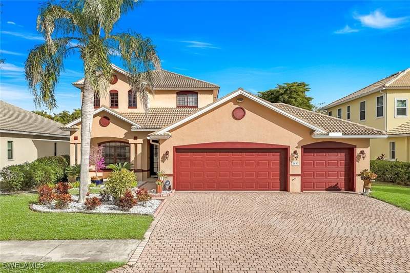 3 bedroom SingleFamilyResidence at 8493 Laurel Lakes Blvd, Laurel Lakes, Naples — photo 4