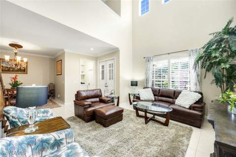 8493 Laurel Lakes Blvd, Naples FL - photo 7 of 34
