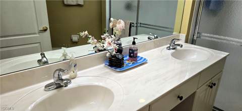 12100 Summergate Cir 203, Fort Myers FL - photo 24 of 27