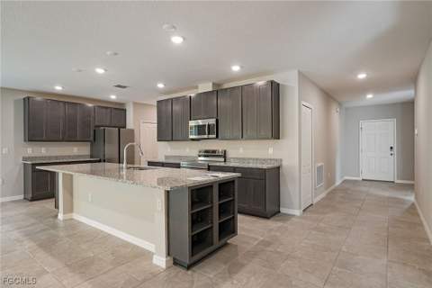 4012 10th St SW, Lehigh Acres FL - photo 21 of 47