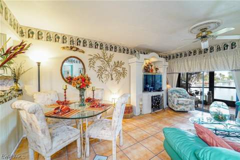505 SW 47th Ter 104, Cape Coral FL - photo 9 of 21