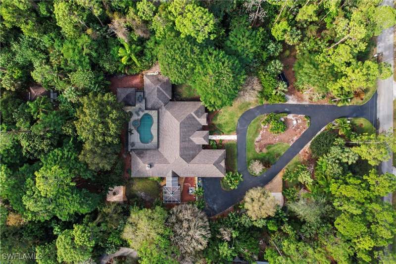 4 bedroom SingleFamilyResidence at 5186 Tallowood Way, Logan Woods, Naples — photo 2