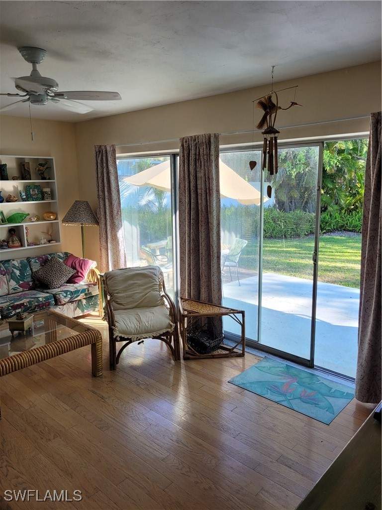 2 bedroom SingleFamilyResidence at 870 Forest Ave, Lake Forest, Naples — photo 4